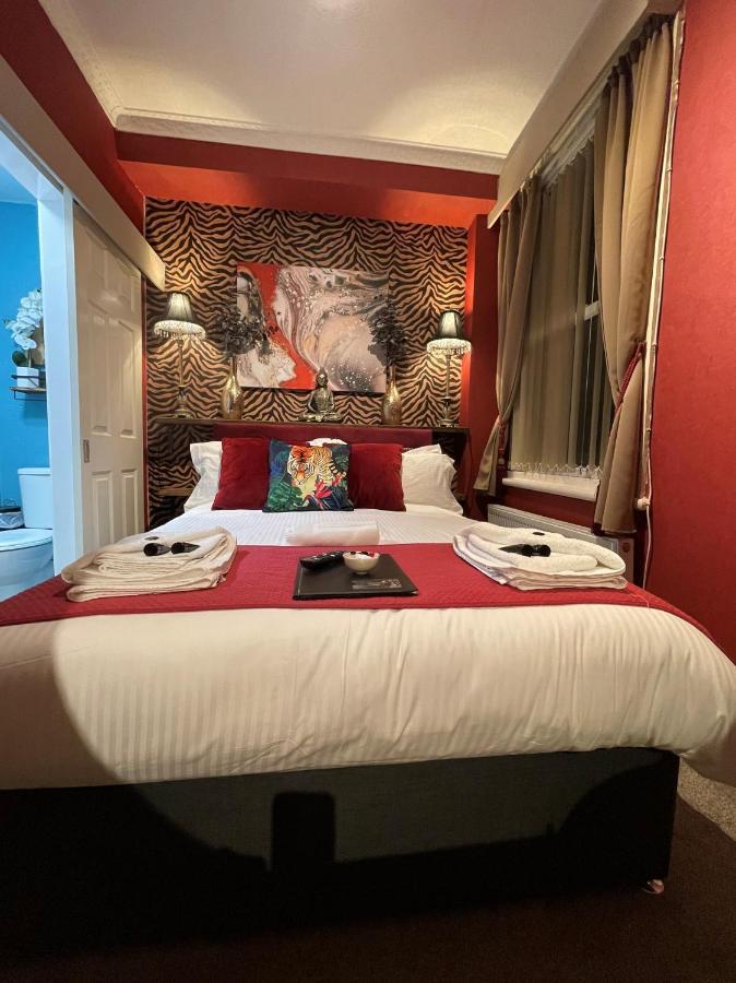 Delovely Hotel Блекпул Екстериор снимка